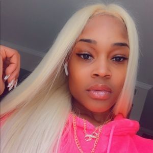 Meet your Posher, Dalisha